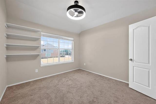 Building Photo - 205 Lake Village Dr