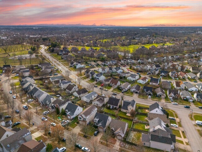 Building Photo - 1409 Pleasant Ridge Dr