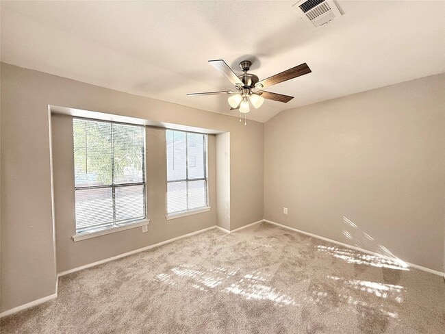 Building Photo - 7980 Grove Ridge Dr