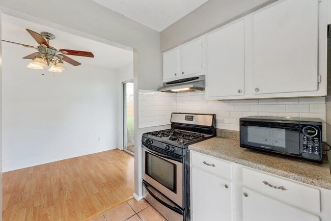 Building Photo - 7601 Woodstone Cove