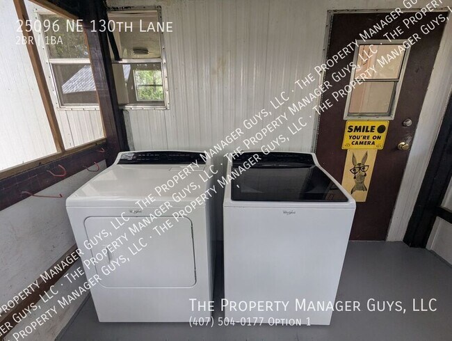 Building Photo - 25096 NE 130th Ln