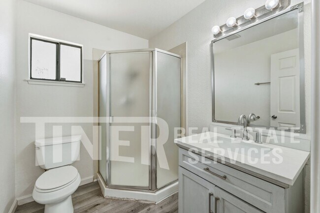 Building Photo - 4812 Robert Frost Way