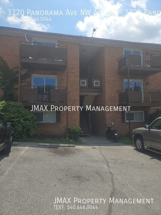 Primary Photo - 3720 Panorama Ave NW