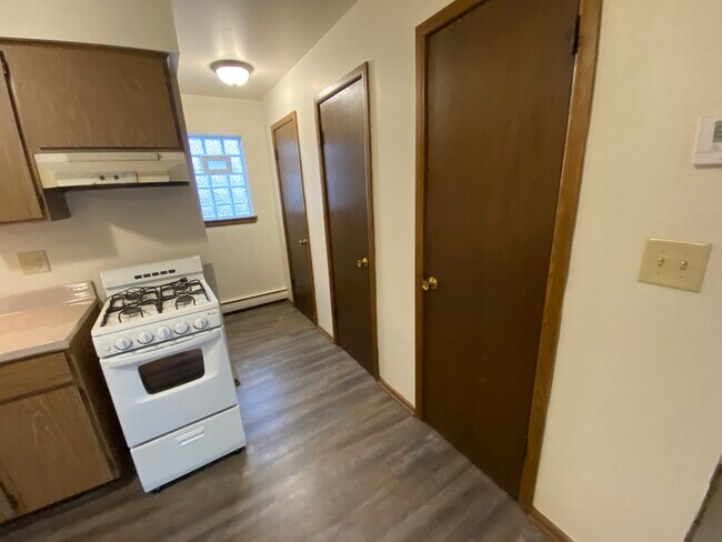 Kitchen - 1828 S 63rd St