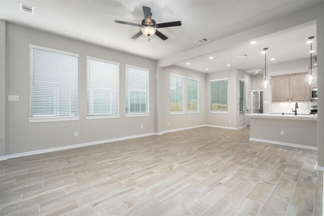 Building Photo - 529 Longleaf Pine Dr
