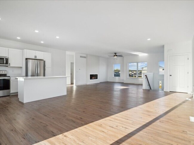 Building Photo - 808 Windam Dr