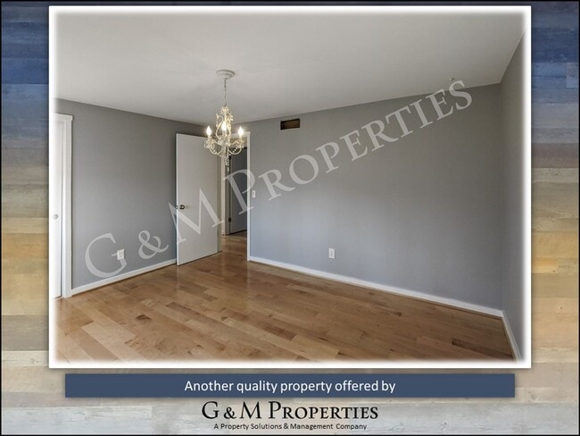 Building Photo - Rarely Available 4-Bedroom House - in Pitt...
