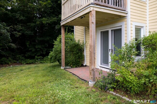 Building Photo - 440 Prospect St