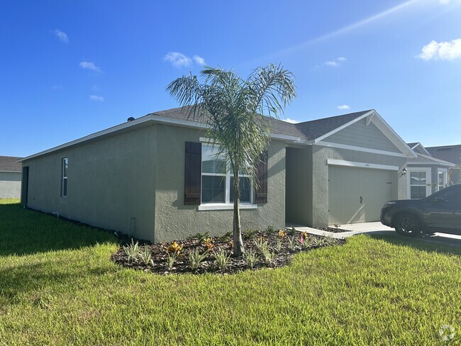 Building Photo - 3241 Silas Dr