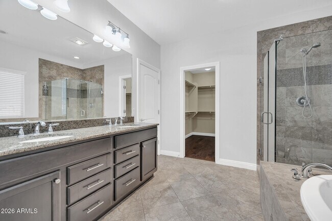 Building Photo - 21121 N 37th Run