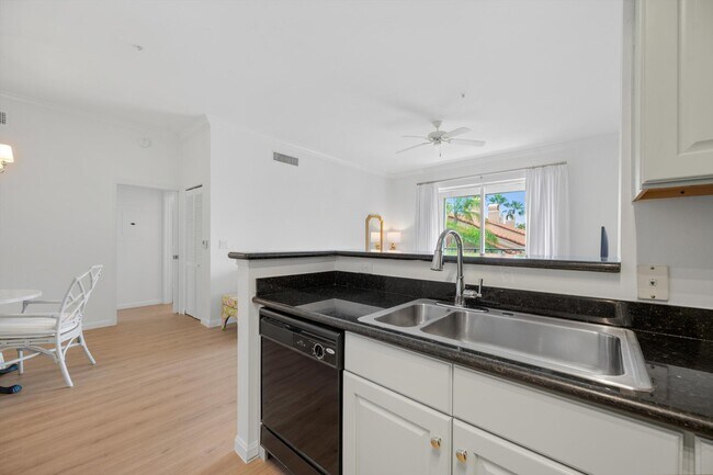 Building Photo - 11740 St Andrews Place