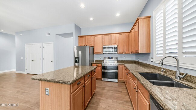 Building Photo - 10603 E Firewheel Dr