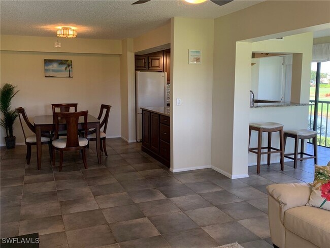Building Photo - 7410 Lake Breeze Dr