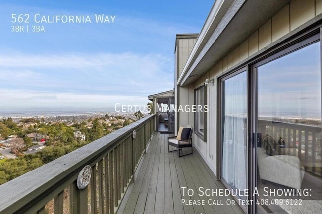 Building Photo - 562 California Way