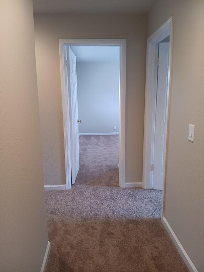 Building Photo - 520 San Pablo Ct