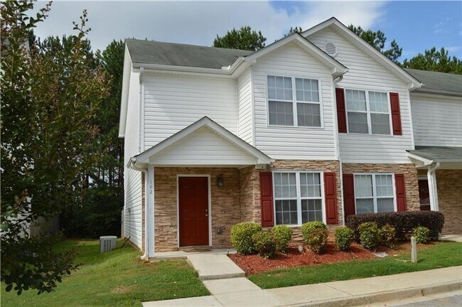 Primary Photo - End Townhouse Close to Everything!