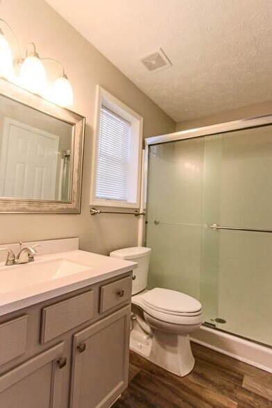 Building Photo - 2745 Highland Ridge NW