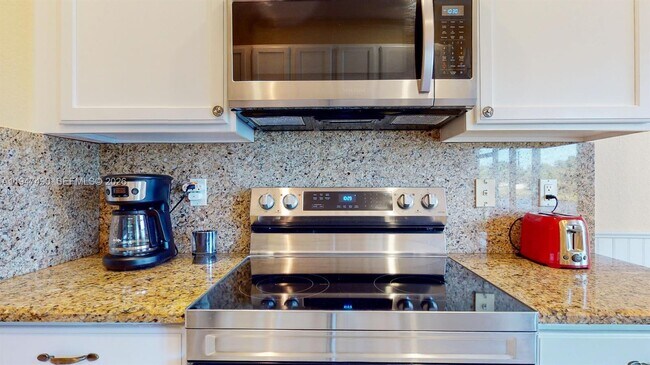 Building Photo - 7554 SW Herrington Ln