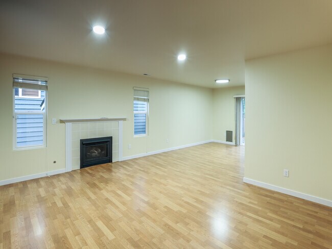 Building Photo - 20810 23rd Ave SE