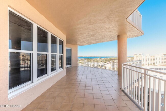 Building Photo - 3245 S Atlantic Ave