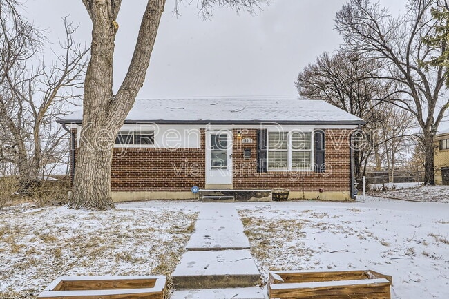 Building Photo - 10462 Carlile St