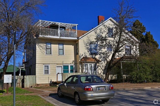 Building Photo - 222 S University Blvd