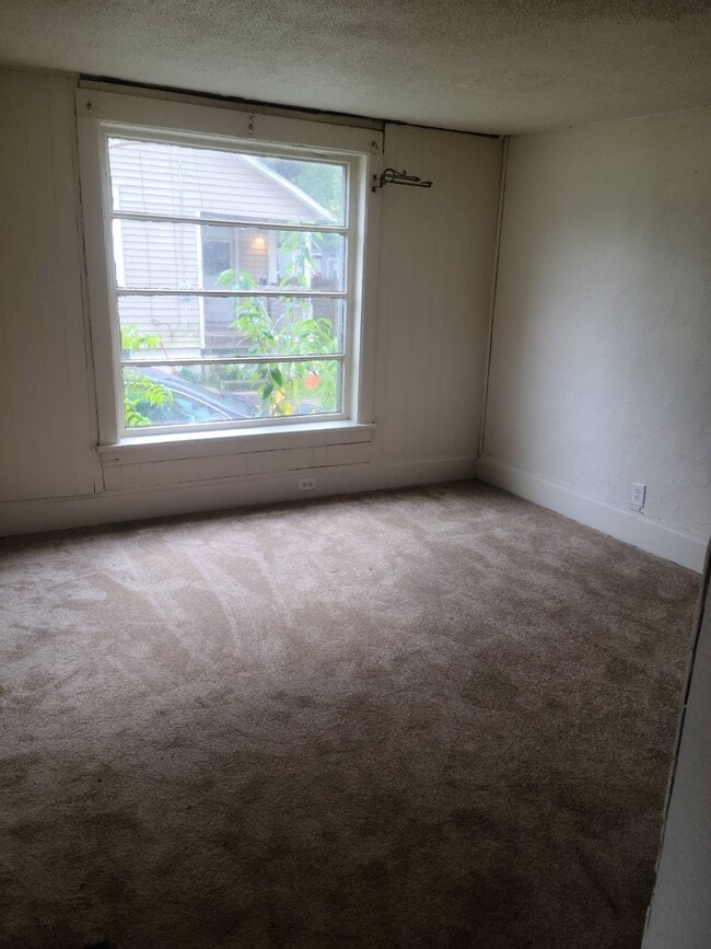 Building Photo - 974 Madison Ave