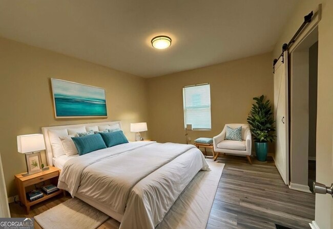 Building Photo - 1097 Fortress Ave SW