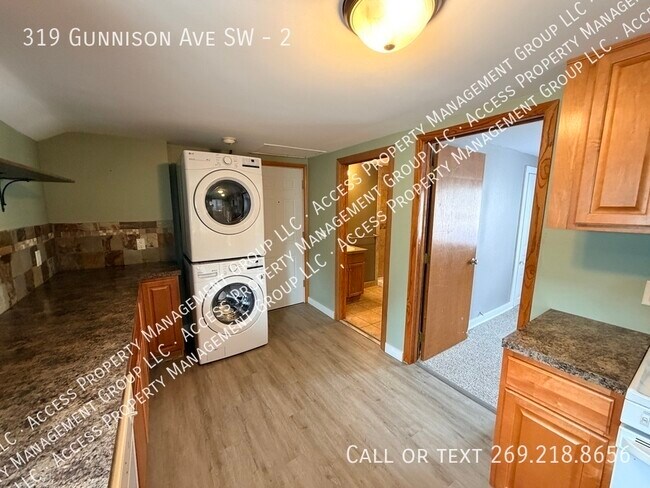 Building Photo - 319 Gunnison Ave SW