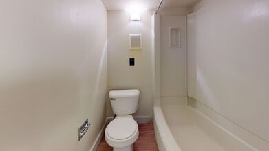 Building Photo - 1051 Liberty St