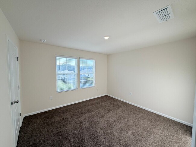 Building Photo - 611 Morgans Treasure Rd