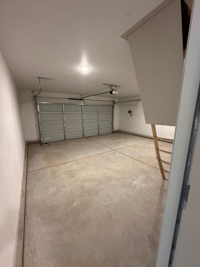 Building Photo - Live the West Texas Dream for $2,799/Month