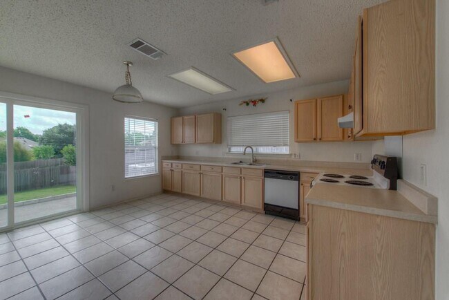 Building Photo - 2623 Andres Way