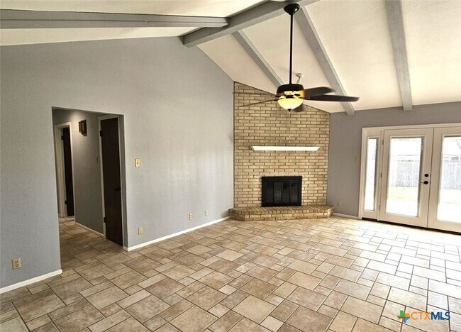 Building Photo - 118 Richardson Dr