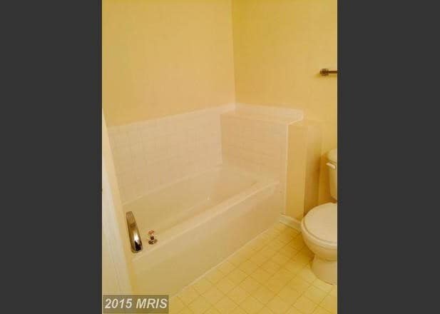 bath 1 -2 - 850 Marquette Dr