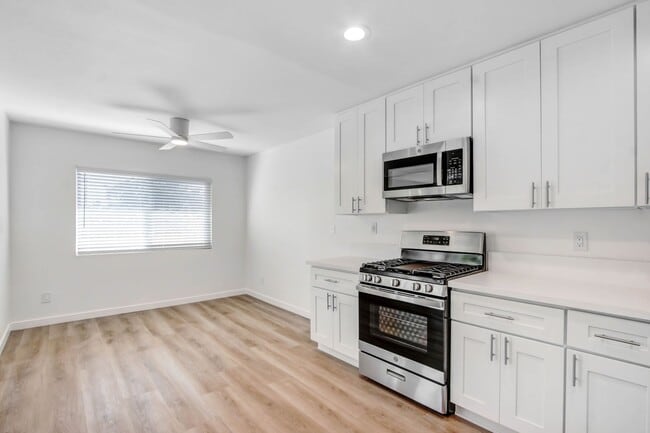 Building Photo - 3099 Ginger Ave