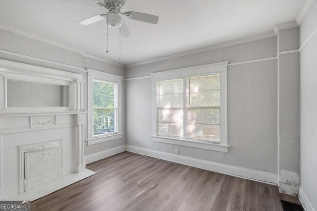 Building Photo - 742 Charles Allen Dr NE