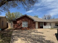 Building Photo - 2516 26th St