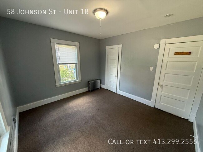 Building Photo - 58 Johnson St