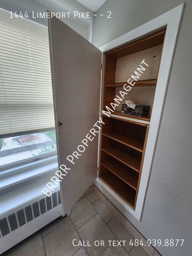 Building Photo - Optional Garage Rental-1 bedroom 1 bathroo...