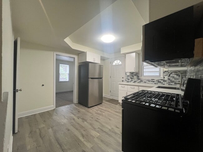 Building Photo - 2677 S 18th St