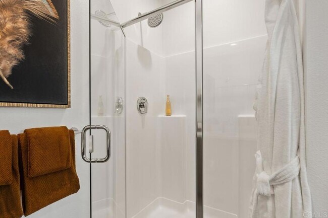 Building Photo - 2075 Paseo Belluno