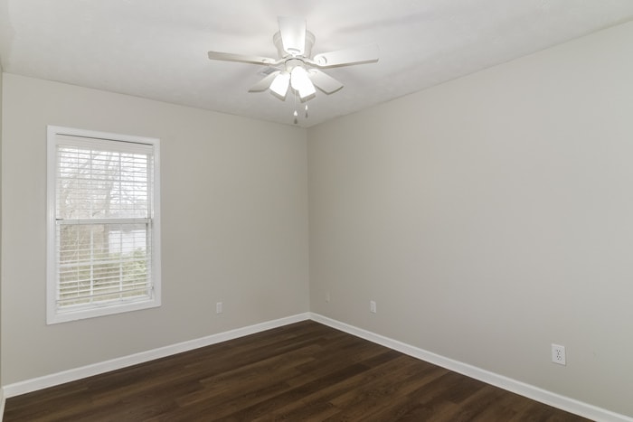 Building Photo - 1303 Dorchester Dr