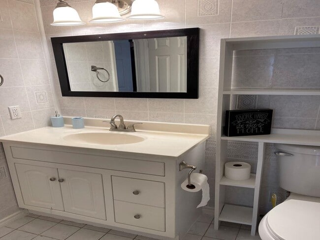 Building Photo - 307 Muller Memorial Blvd