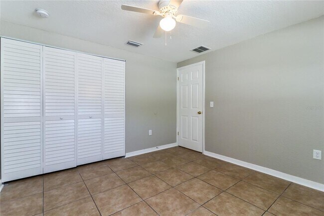 Building Photo - 1204 N Maryland Ave