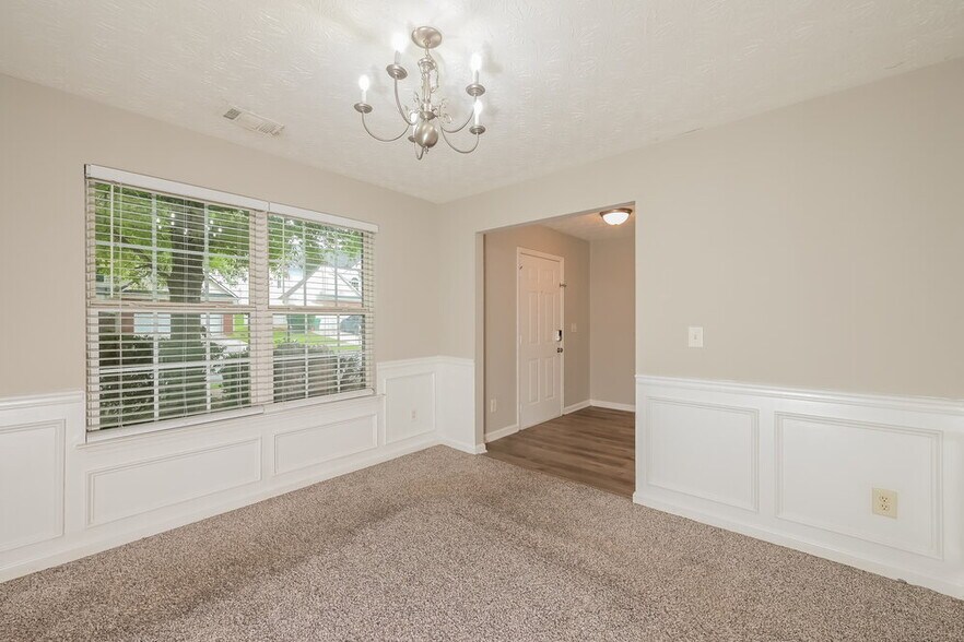 Building Photo - 4353 Grant Forest Cir