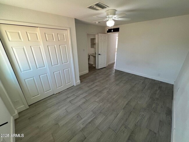 Building Photo - 382 W Cocopah St