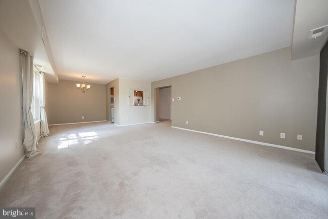 Primary Photo - 103 Drummers Ln