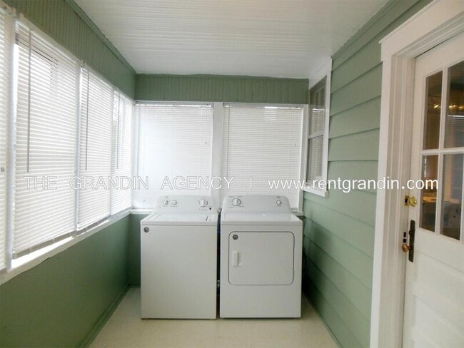 Building Photo - 142 Horner Ln