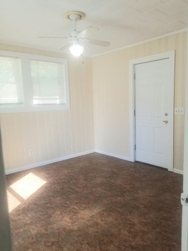 Building Photo - 301 Pennsylvania Ave